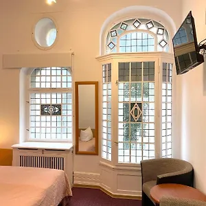 Castell Am Kurfuerstendamm Hotell Berlin