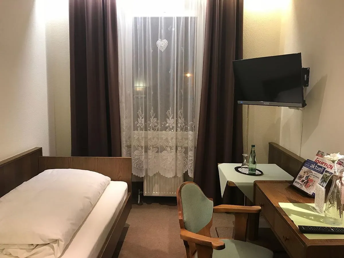 Gasthof & Hotel Goldener Hirsch باد بيرنك ام كيش