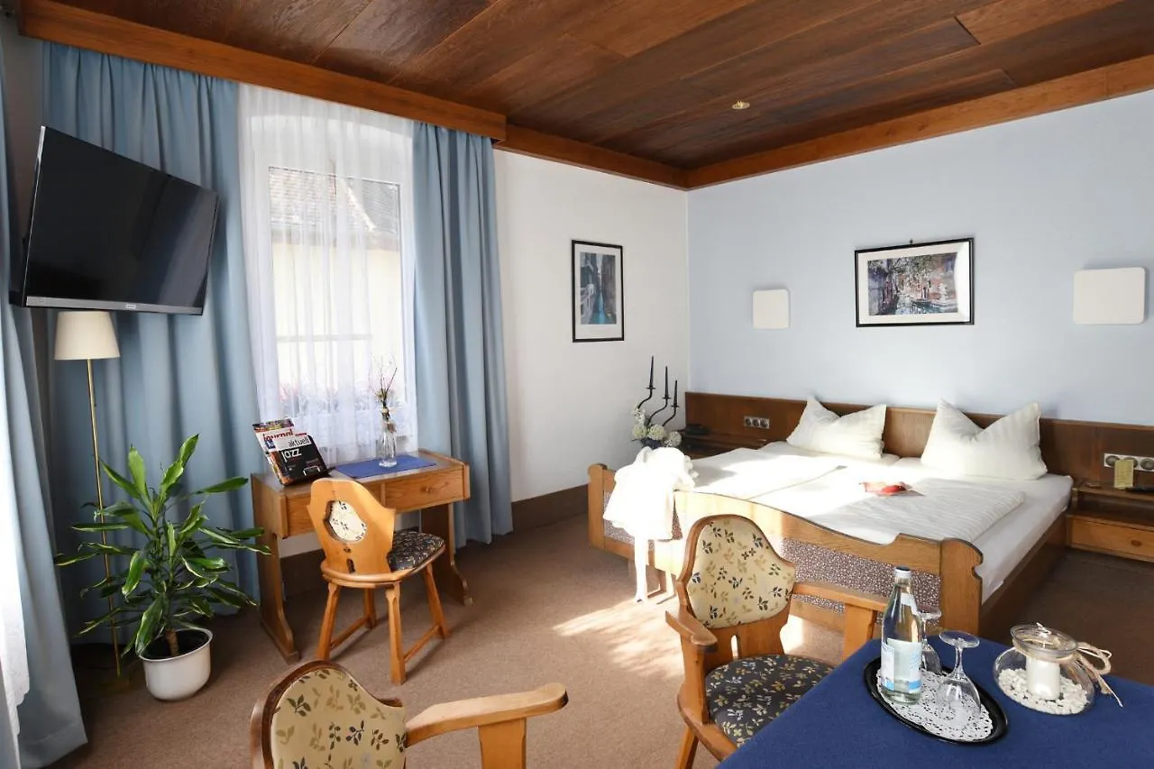 Gasthof & Hotel Goldener Hirsch Bad Berneck im Fichtelgebirge 3*,  Allemagne